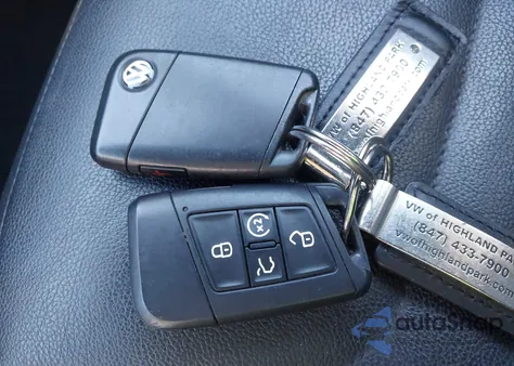 2019 Volkswagen Tiguan 2.0T Sel Premium/2.0T Sel Premium R-Line from USA, damaged, VIN 3VV4B7AX5KM028801